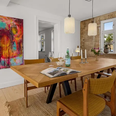 Dom wakacyjny 4 Bedroom Amazing In Aero Søby