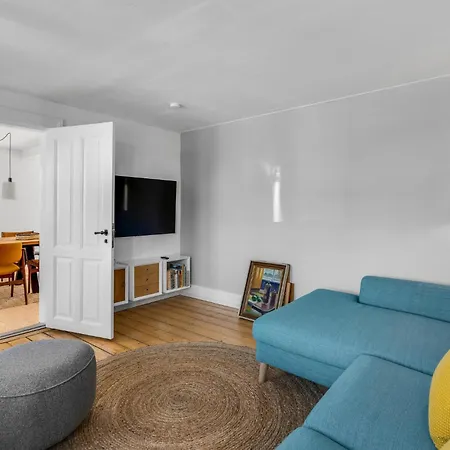 4 Bedroom Amazing In Aero Dom wakacyjny *