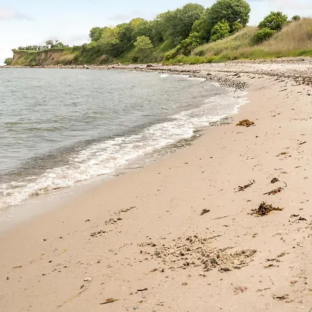 Dom wakacyjny 4 Bedroom Amazing In Aero *