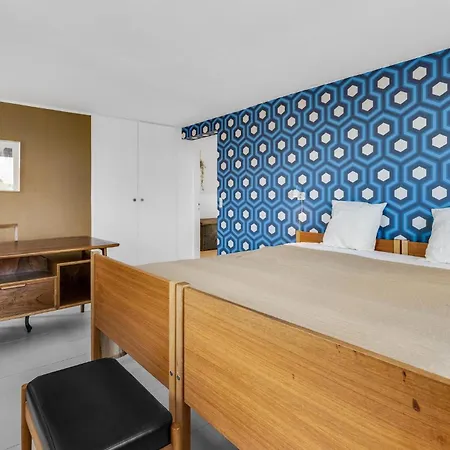 4 Bedroom Amazing In Aero Søby